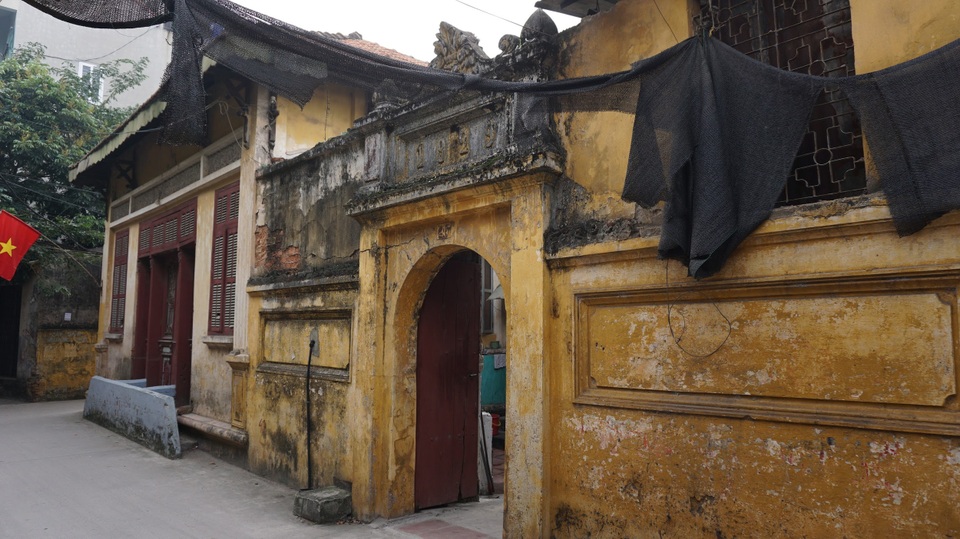 Cận cảnh ngôi nhà “đỏ rực” nổi tiếng nhất nhì làng cổ Cự Đà - 10 Cận cảnh ngôi nhà “đỏ rực” nổi tiếng nhất nhì làng cổ Cự Đà - 10