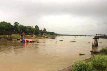 Vụ tàu đâm sập cầu: Phá bỏ toàn bộ cây cầu