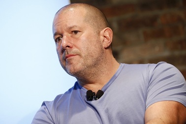 Thiên tài thiết kế Jony Ive bất ngờ rời Apple sau gần 30 năm gắn bó
