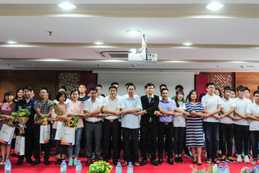 CLB Thủ khoa mở lớp ôn thi tốt nghiệp THPT quốc gia miễn phí cho học sinh