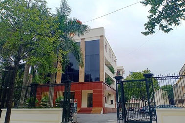 Hoãn phiên tòa xét xử vụ cán bộ thanh tra nhận hối lộ