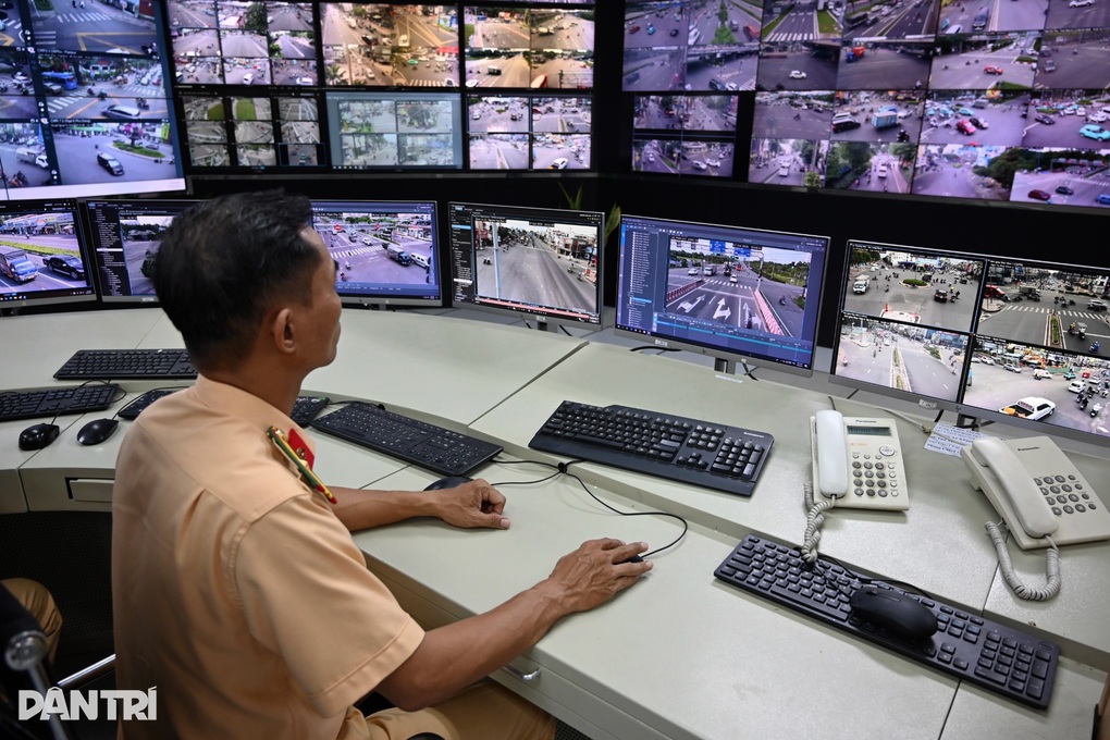 Camera AI giám sát giao thông TPHCM: Hơn 3.400 vi phạm sau một tháng - 2 Camera AI giám sát giao thông TPHCM: Hơn 3.400 vi phạm sau một tháng - 2