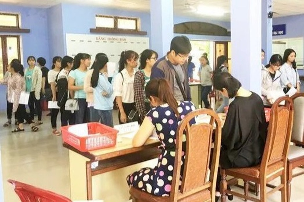 Công bố kết quả sơ tuyển đợt 1 theo phương thức học bạ vào Đại học Huế - 1 Công bố kết quả sơ tuyển đợt 1 theo phương thức học bạ vào Đại học Huế - 1