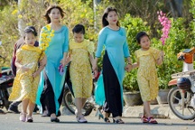 Nhiều đơn vị ủng hộ nghỉ Tết 7 ngày, từ 29 tháng Chạp