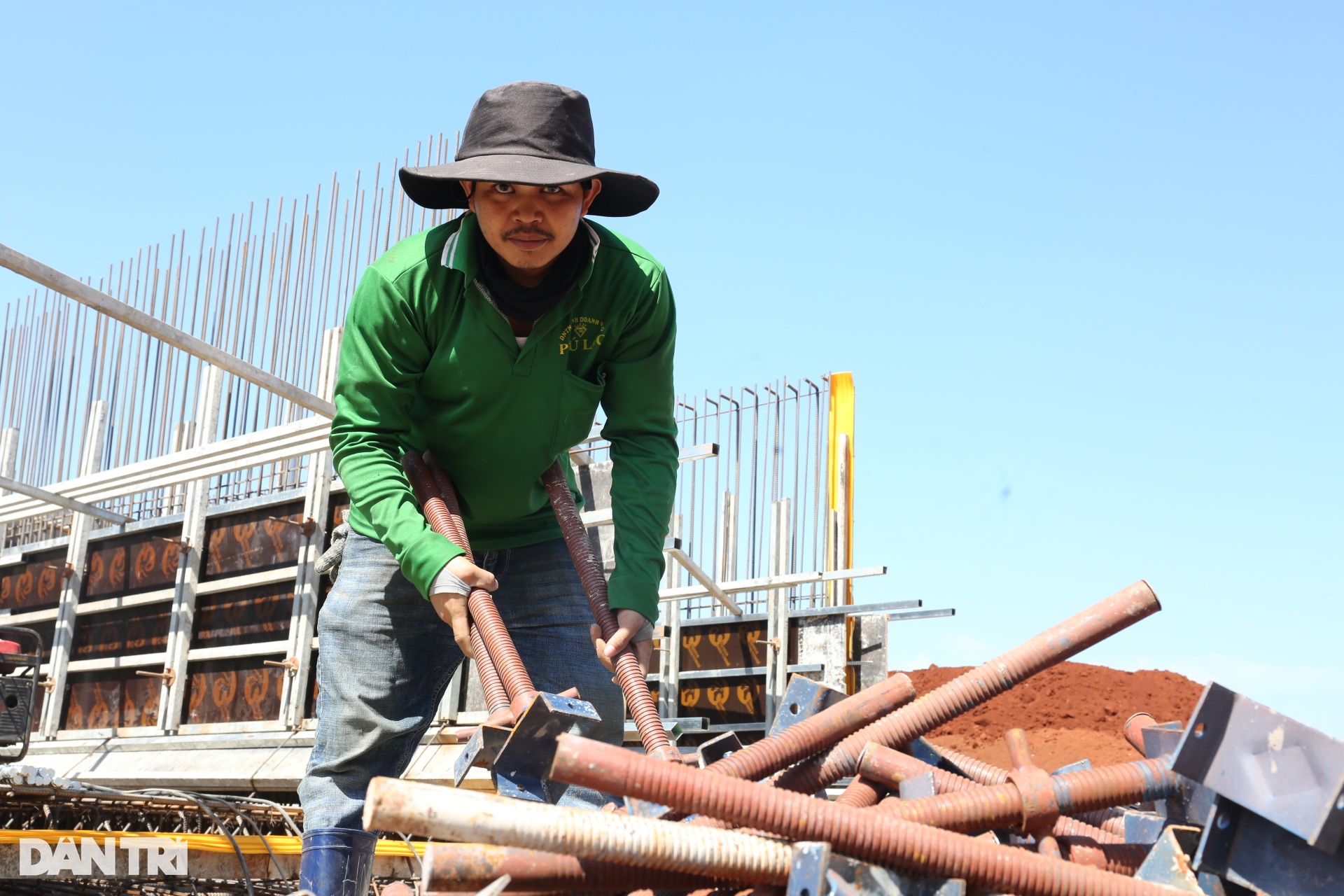 Cao tốc Biên Hòa - Vũng Tàu dần thành hình - 8 Cao tốc Biên Hòa - Vũng Tàu dần thành hình - 8
