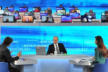 Người Nga được thỏa nguyện ngay sau đối thoại trực tuyến với Tổng thống Putin