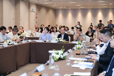 Thuốc kê đơn vẫn bán tràn lan