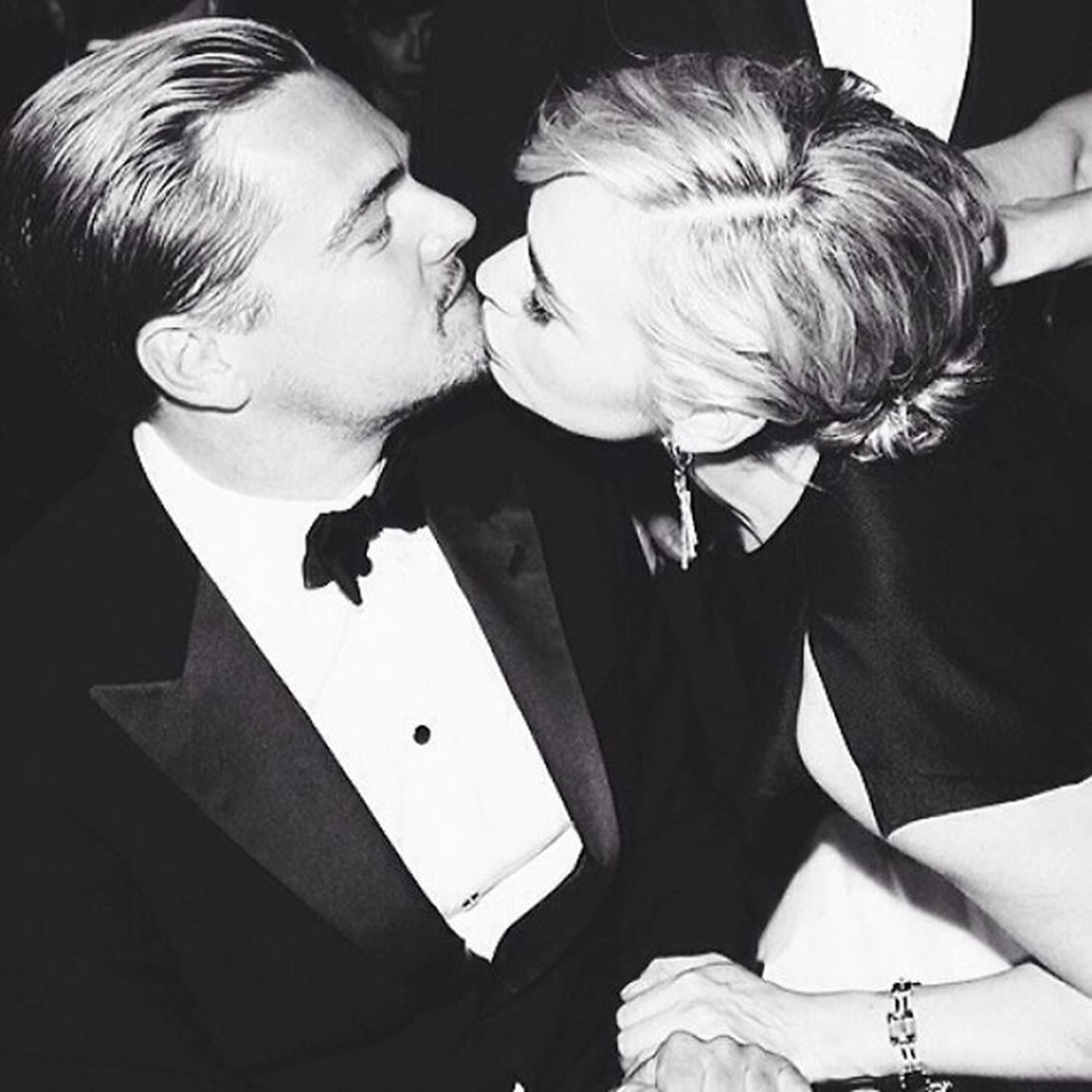 Kate Winslet khóc không nín được khi gặp lại Leonardo DiCaprio - 18 Kate Winslet khóc không nín được khi gặp lại Leonardo DiCaprio - 18