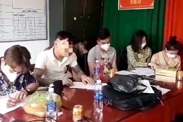 Đột kích khách sạn, phát hiện 5 thanh niên và 3 "hot girl" thác loạn ma túy