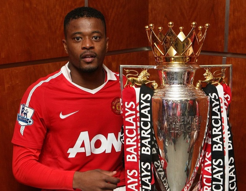 Patrick Evra: “Nhiều kẻ đang phá hoại Man Utd” - 2
