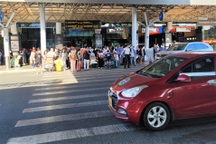 Vì sao qua cao điểm Tết TPHCM mới xử lý nạn loạn giá, thiếu taxi ở sân bay?