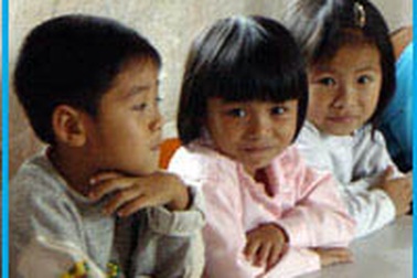 "Phổ cập tiểu học" và những khoản thu vô tội vạ