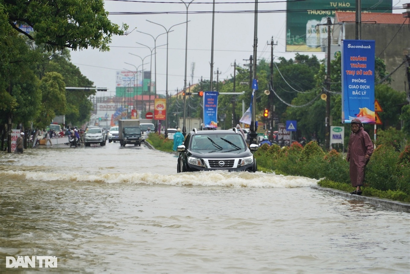Thời tiết ngày 12/6: Miền Trung mưa lớn - 1