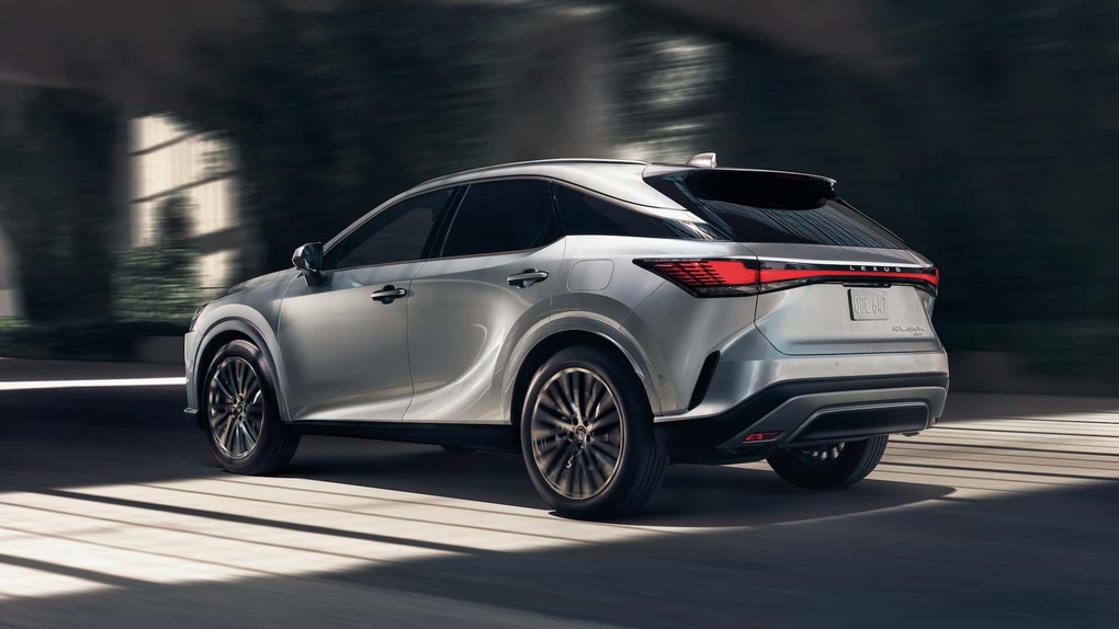 Lexus RX 450h+ chính thức xuất quân, sở hữu các thông số ấn tượng - 2 Lexus RX 450h+ chính thức xuất quân, sở hữu các thông số ấn tượng - 2