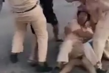 Làm rõ clip CSGT đấm liên tục vào mặt tài xế xe chở than