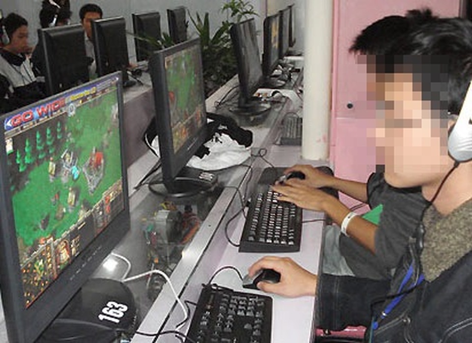 “Đừng sợ game online, hãy sợ sự vô cảm của người lớn hủy hoại con trẻ” - 2 “Đừng sợ game online, hãy sợ sự vô cảm của người lớn hủy hoại con trẻ” - 2