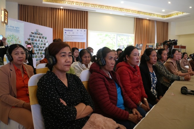 Các đại biểu nữ tham dự Hội thảo 