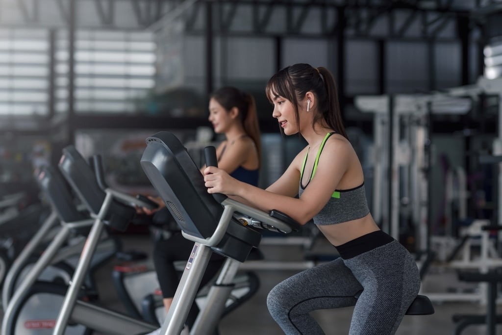 Công ty dành ra 3,7 tỷ đồng tiền thưởng với nhân viên giảm cân - 1