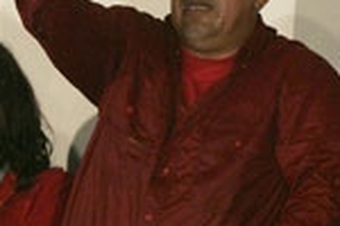 Hugo Chavez giành chiến thắng áp đảo