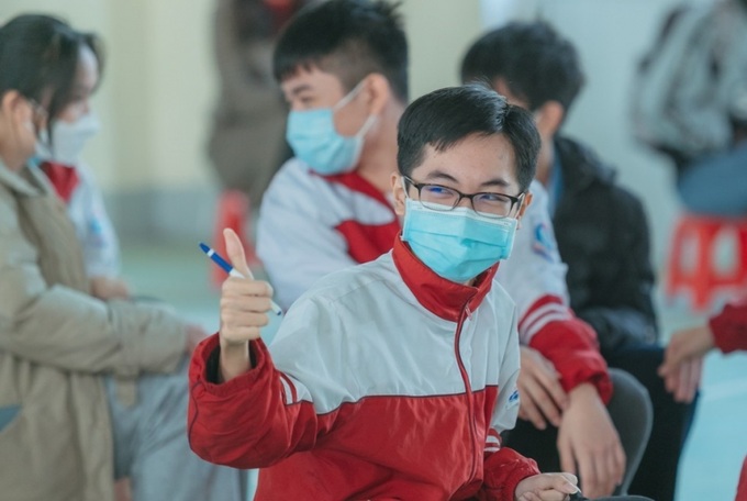 Học sinh một xã tại Nghệ An chuyển sang học trực tuyến do dịch Covid-19