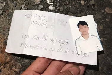Để lại dòng chữ "chỉ là sống tạm", nam thanh niên gieo mình xuống sông