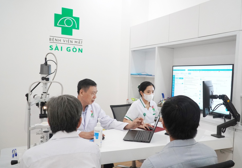 Bệnh viện Mắt Sài Gòn triển khai bệnh án điện tử trên toàn hệ thống - 2 Bệnh viện Mắt Sài Gòn triển khai bệnh án điện tử trên toàn hệ thống - 2