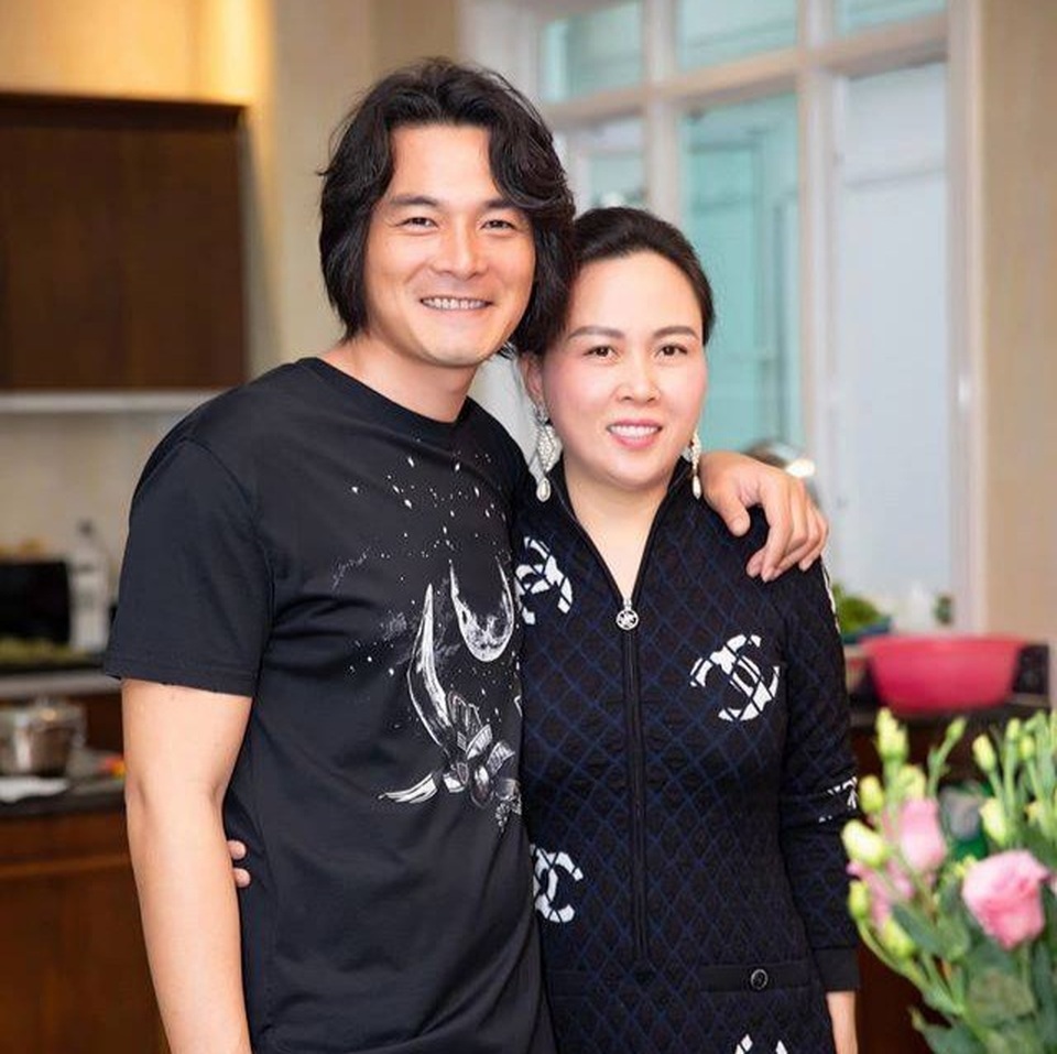 Quách Ngọc Ngoan: “Tôi và vợ đã đăng ký kết hôn, có con gái 8 tháng” - 3 Quách Ngọc Ngoan: “Tôi và vợ đã đăng ký kết hôn, có con gái 8 tháng” - 3