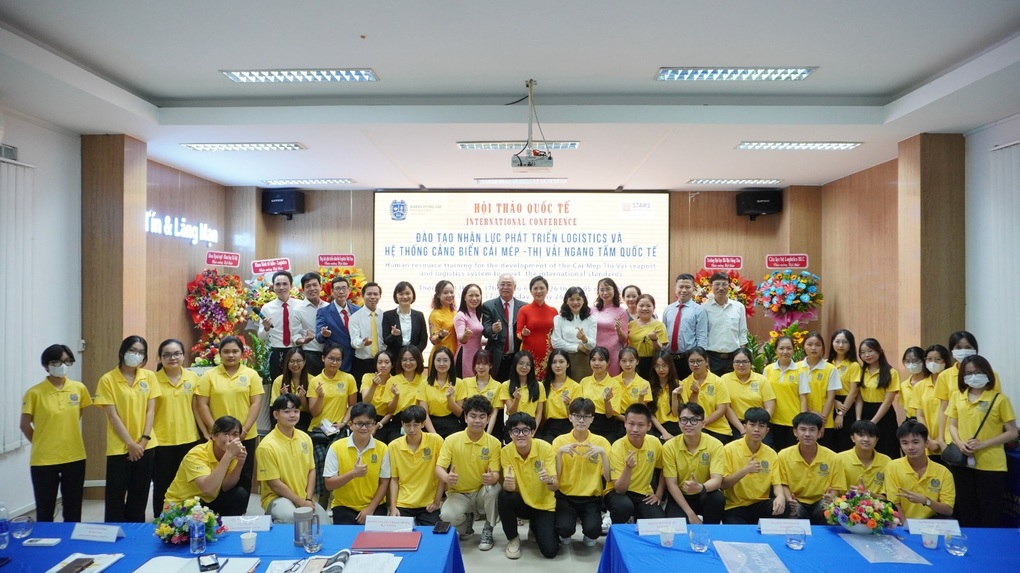 Đại học Bà Rịa - Vũng Tàu tổ chức hội thảo quốc tế về nhân lực logistics - 6 Đại học Bà Rịa - Vũng Tàu tổ chức hội thảo quốc tế về nhân lực logistics - 6