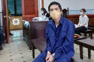 Người đàn ông đồi bại dọa giết bé gái sau mỗi lần hiếp dâm