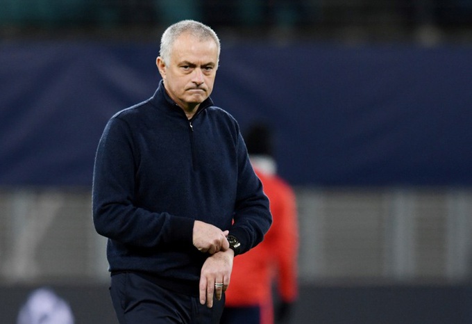 Tottenham bị loại khỏi Champions League, Mourinho đổ lỗi cho chấn thương - Ảnh 2. Tottenham bị loại khỏi Champions League, Mourinho đổ lỗi cho chấn thương - Ảnh 2.