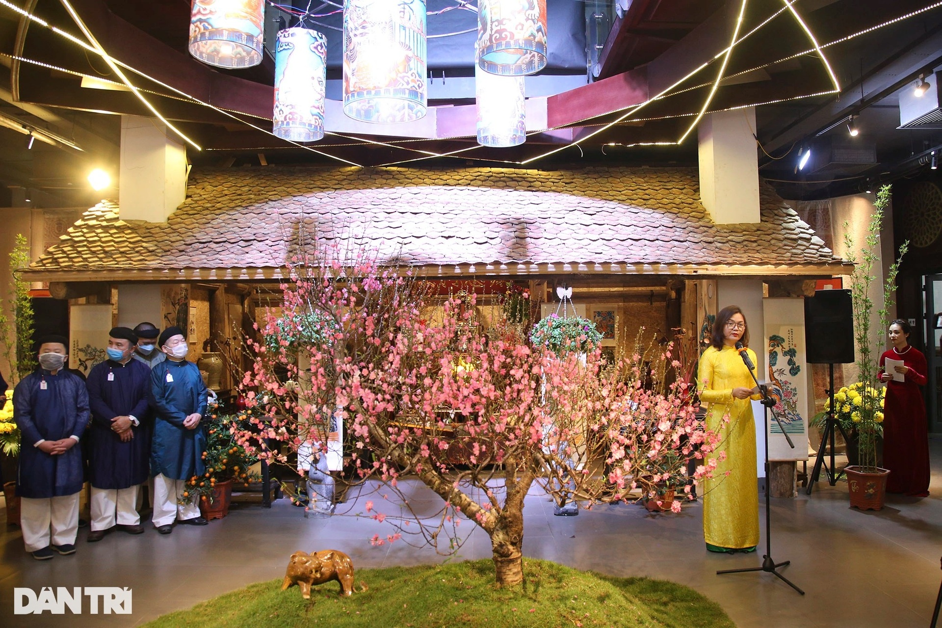 Tái hiện không gian chân thực về Tết xưa của người Hà Nội - 1 Tái hiện không gian chân thực về Tết xưa của người Hà Nội - 1