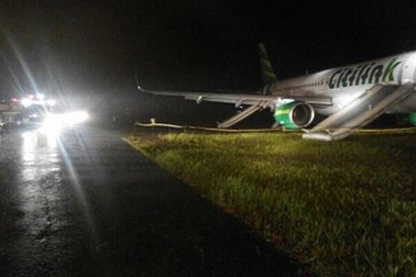Indonesia: Máy bay chở 174 hành khách bị trượt đường băng, 3 người bị thương