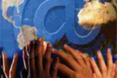 Google: Không dùng web, chỉ có “tử”