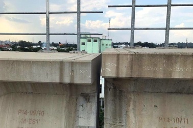 Chưa tìm ra nguyên nhân rơi gối cao su làm lệch dầm cầu metro