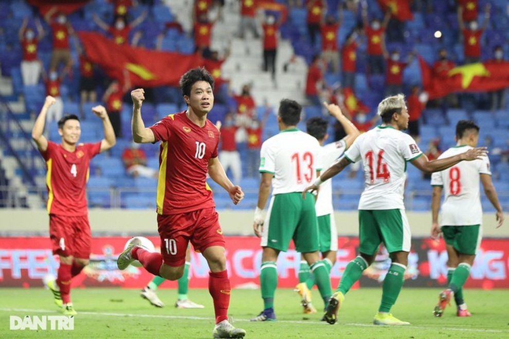 Công Phượng ghi bàn thắng đầu tiên ở vòng loại World Cup - 1 Công Phượng ghi bàn thắng đầu tiên ở vòng loại World Cup - 1