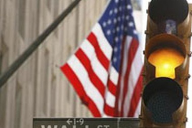 Playboy tìm kiếm người mẫu “ngực trần” trên Phố Wall