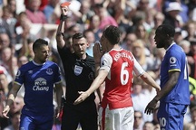 Arsenal 3-1 Everton: Chiến thắng vô nghĩa