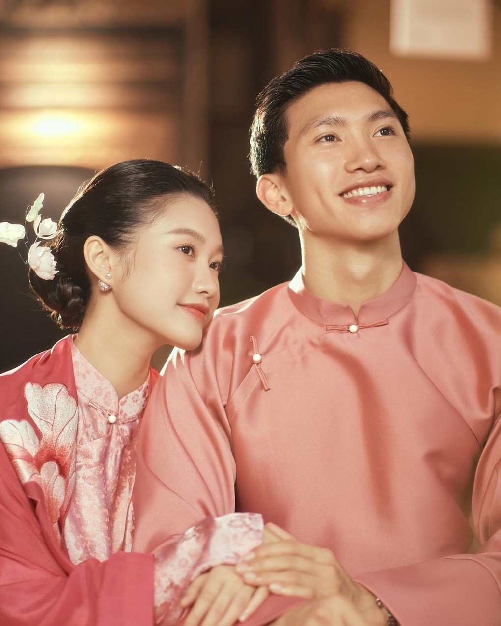 Cầu thủ Đoàn Văn Hậu tung ảnh cưới, gửi lời nhắn ngọt ngào đến Doãn Hải My - 4 Cầu thủ Đoàn Văn Hậu tung ảnh cưới, gửi lời nhắn ngọt ngào đến Doãn Hải My - 4