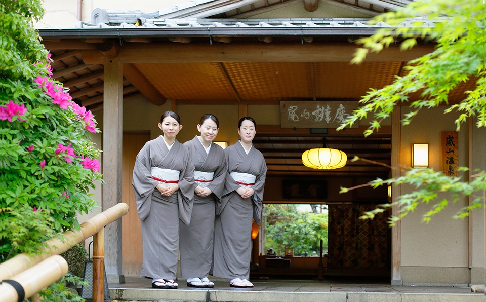 Những bí kíp tắm onsen chuẩn như người Nhật Bản - 2 Những bí kíp tắm onsen chuẩn như người Nhật Bản - 2