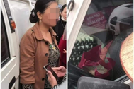 Bà bán trứng ở Hà Nội phát hoảng khi "bị ném 1,2 tỷ đồng vào ô tô"