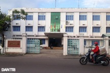 "Quan hệ không trong sáng", Phó Chi cục Thủy sản bị cảnh cáo