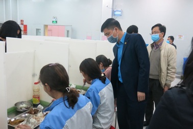 Khuyến khích khen thưởng các sáng kiến phòng chống dịch Covid-19