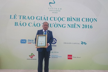 Đạm Cà Mau lọt top 50 báo cáo thường niên tốt nhất ngay năm đầu tiên niêm yết