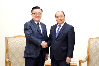 Thủ tướng đề nghị Samsung tiếp tục mở rộng đầu tư tại Việt Nam