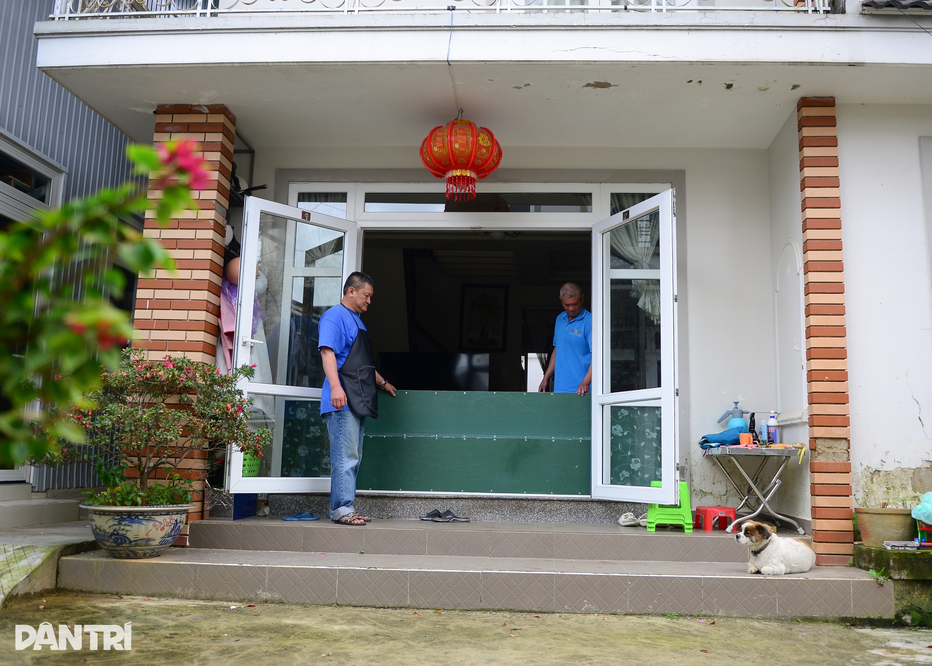 Người dân Đà Lạt vật vã làm kè, xây đê chống lũ - 9 Người dân Đà Lạt vật vã làm kè, xây đê chống lũ - 9