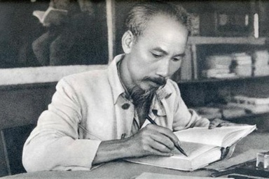 “Tại sao, Hồ Chí Minh?”