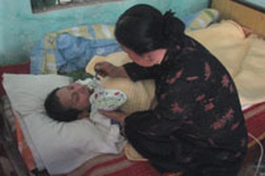 23 năm mớm cơm cho chồng, nuôi 3 con khôn lớn