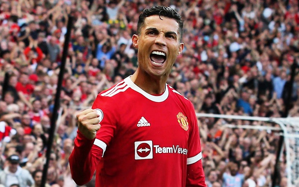 Tỏa sáng rực rỡ ở Man Utd, C.Ronaldo chạm hàng loạt cột mốc ấn tượng - 1 Tỏa sáng rực rỡ ở Man Utd, C.Ronaldo chạm hàng loạt cột mốc ấn tượng - 1
