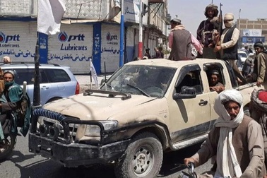 Mỹ hủy tài liệu nhạy cảm khi Taliban dồn dập mở rộng kiểm soát Afghanistan