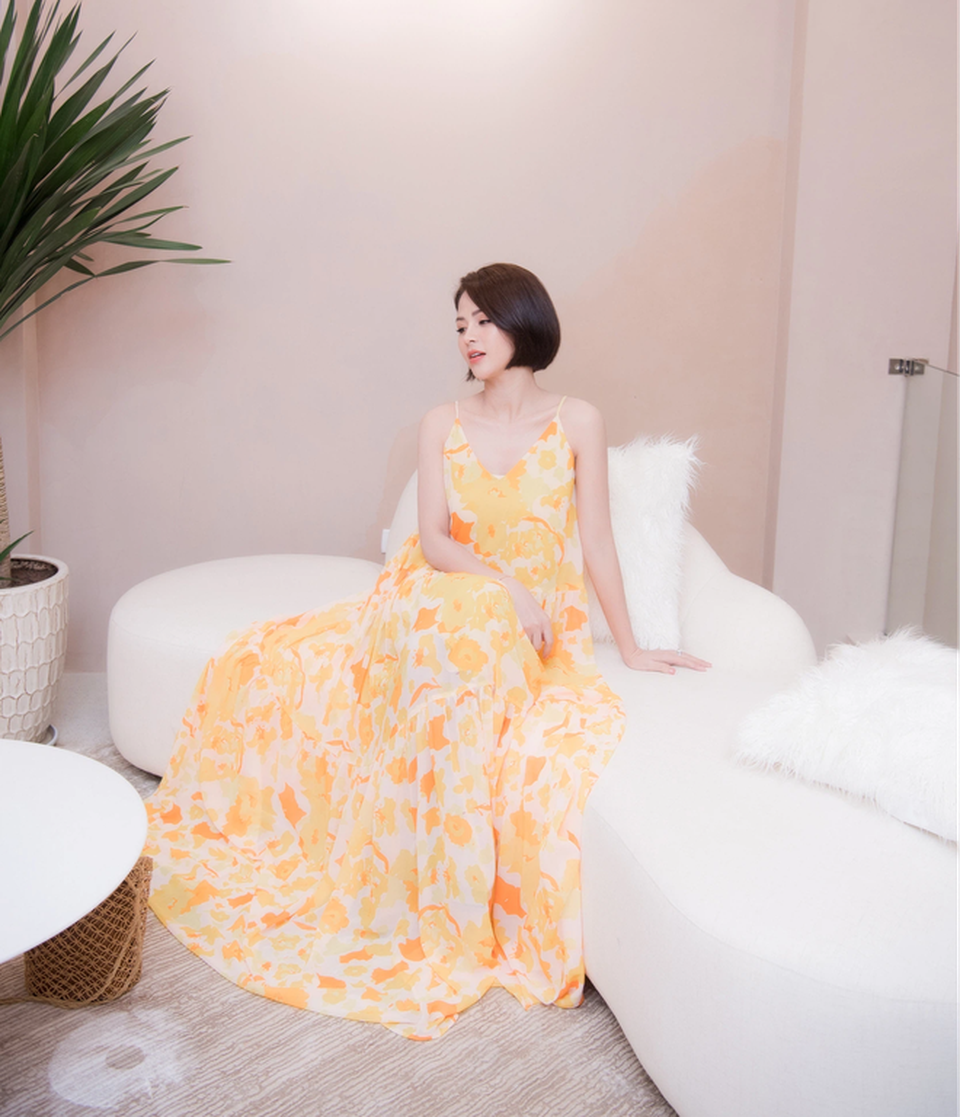 Diễn viên Thu Trang, Dương Thùy Linh đọ sắc cùng NTK Thu Yến - 4 Diễn viên Thu Trang, Dương Thùy Linh đọ sắc cùng NTK Thu Yến - 4